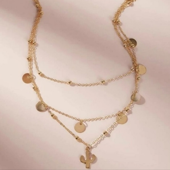 *Gina* Disc and Cactus Necklace - Picture 3 of 3